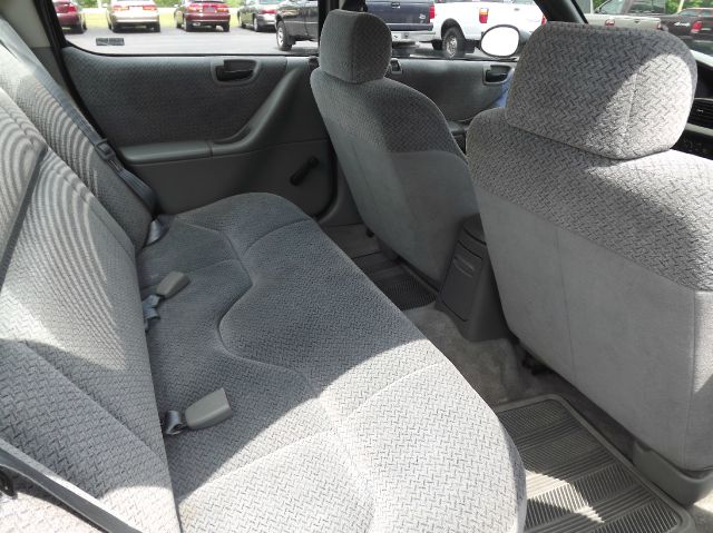 Plymouth Breeze 1997 photo 7