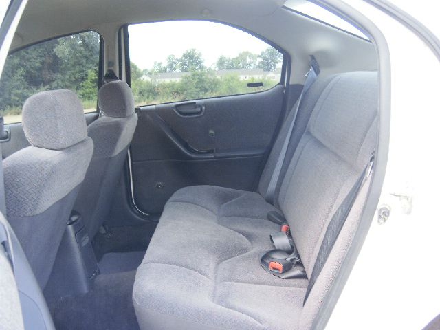 Plymouth Breeze 1998 photo 1