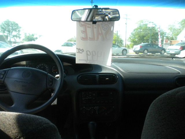 Plymouth Breeze 1998 photo 4