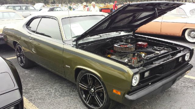Plymouth Duster 1971 photo 1