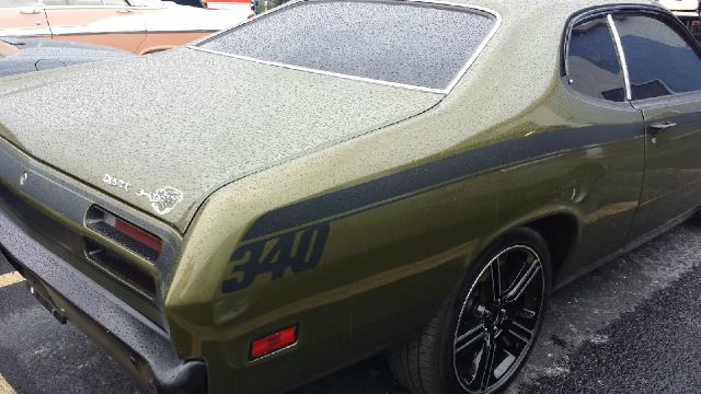 Plymouth Duster 1971 photo 3