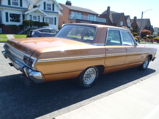 Plymouth FURY BASE Four-wheel Drive With Locking Differential Sedan
