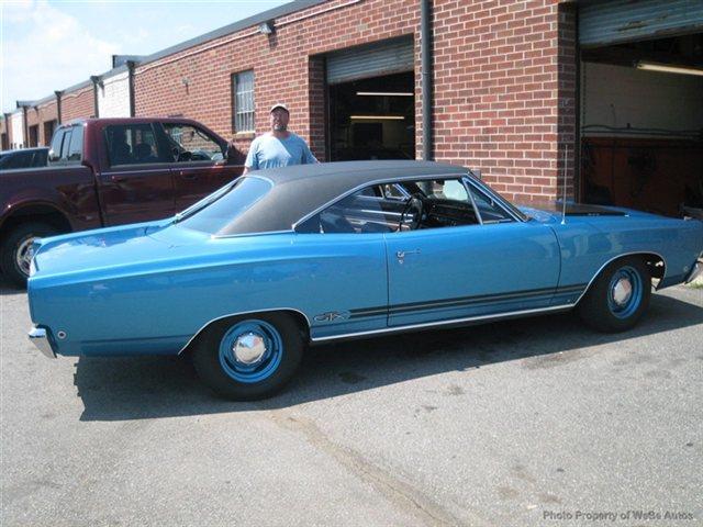 Plymouth GTX 1968 photo 4
