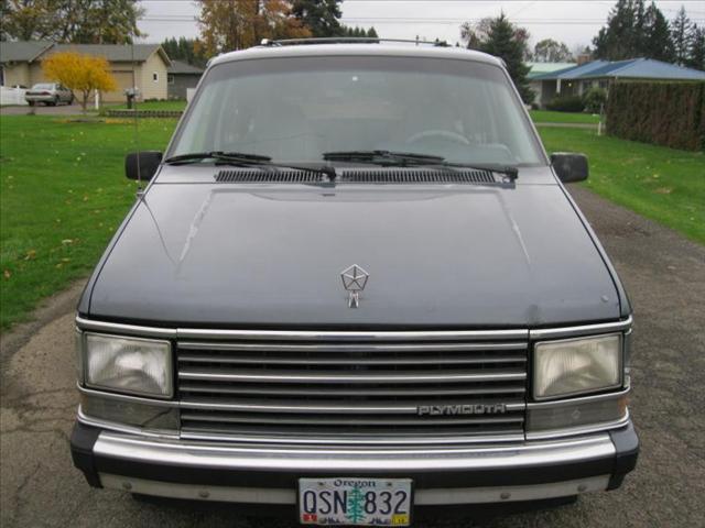 Plymouth Grand Voyager Quad-long-slt-5.9l Diesel-4wd-1 Owner MiniVan