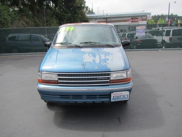 Plymouth Grand Voyager 1993 photo 9