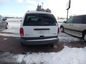 Plymouth Grand Voyager 1996 photo 4