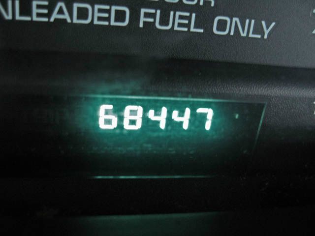 Plymouth Grand Voyager 1996 photo 1