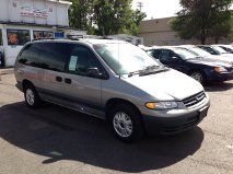 Plymouth Grand Voyager SE MiniVan