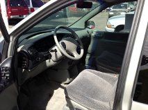 Plymouth Grand Voyager 1997 photo 2