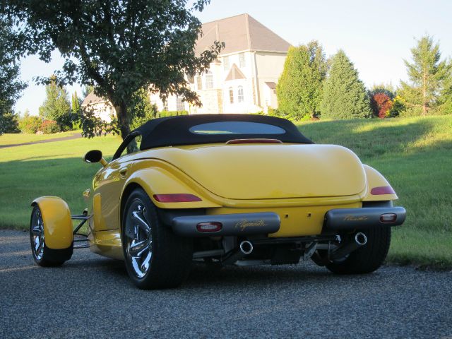 Plymouth Prowler 1999 photo 2