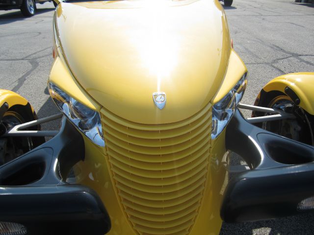 Plymouth Prowler 2000 photo 3