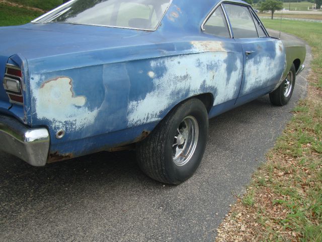 Plymouth ROAD RUNNER 1968 photo 18