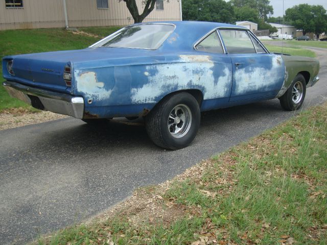 Plymouth ROAD RUNNER 1968 photo 8