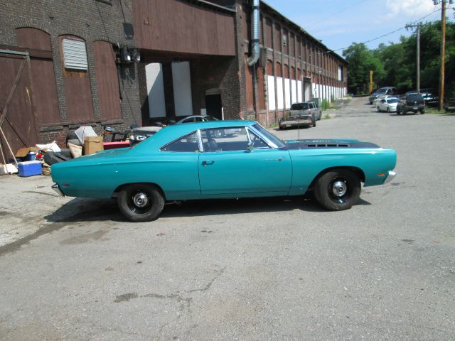 Plymouth ROAD RUNNER 1969 photo 1