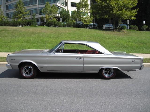Plymouth Satellite 1966 photo 1