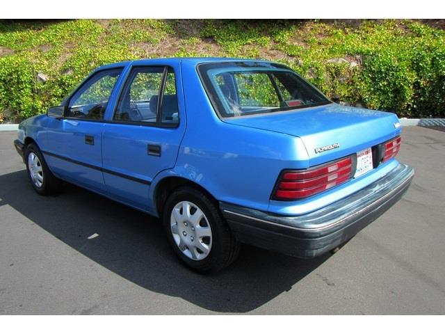 Plymouth Sundance 1991 photo 2