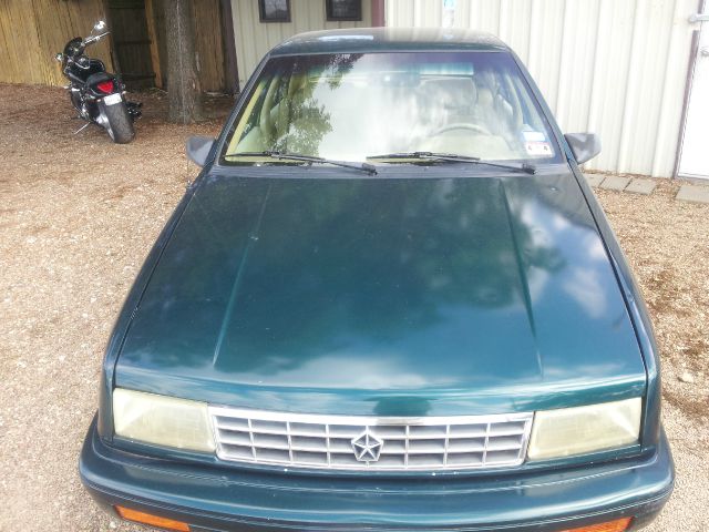 Plymouth Sundance 1993 photo 4