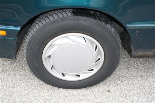 Plymouth Sundance 1993 photo 1