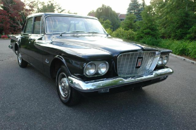 Plymouth Valiant 1960 photo 35