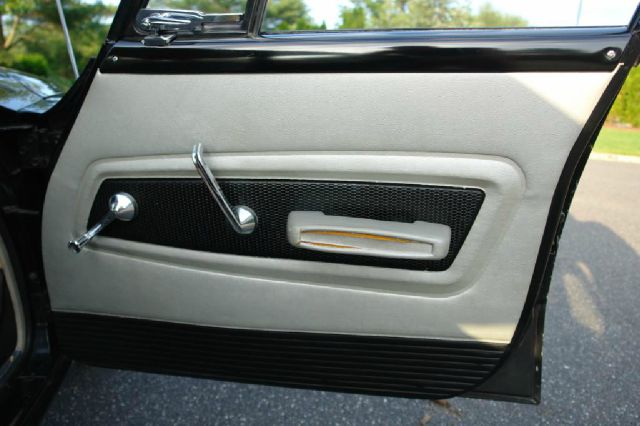 Plymouth Valiant 1960 photo 42