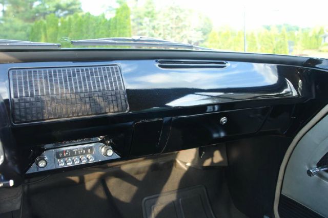 Plymouth Valiant 1960 photo 46