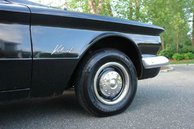 Plymouth Valiant 1960 photo 48