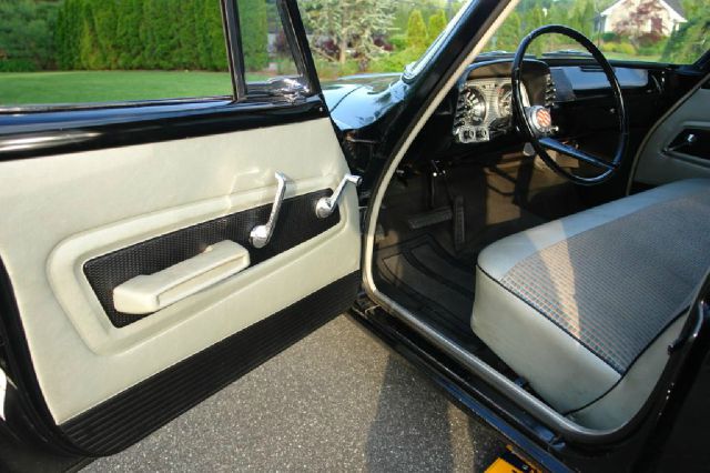 Plymouth Valiant 1960 photo 8