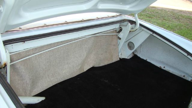 Plymouth Valiant 1964 photo 31