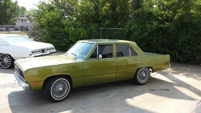 Plymouth Valiant 1972 photo 3