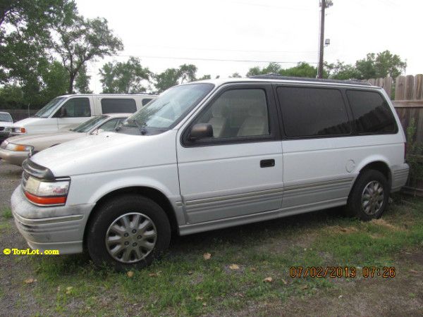 Plymouth Voyager X MiniVan