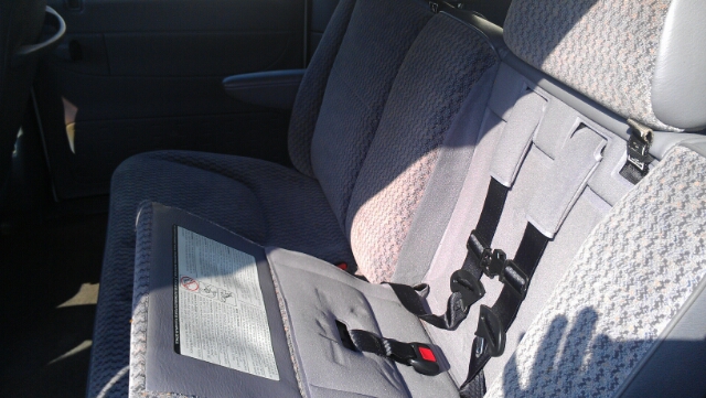 Plymouth Voyager 1997 photo 3