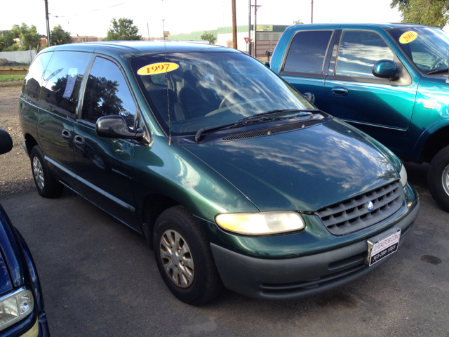 Plymouth Voyager Base MiniVan