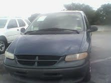 Plymouth Voyager 2000 photo 1