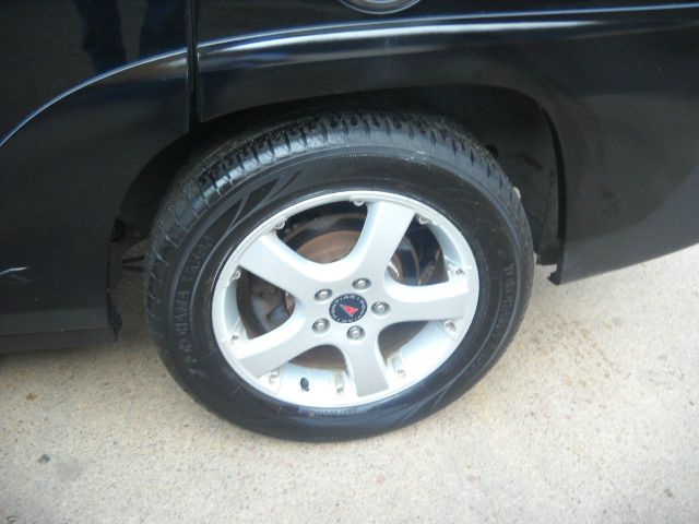 Pontiac Aztek E350 Sedan AMG Sport Package WE Finance SUV