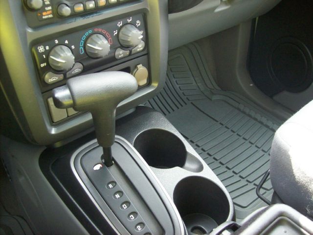 Pontiac Aztek 2003 photo 12