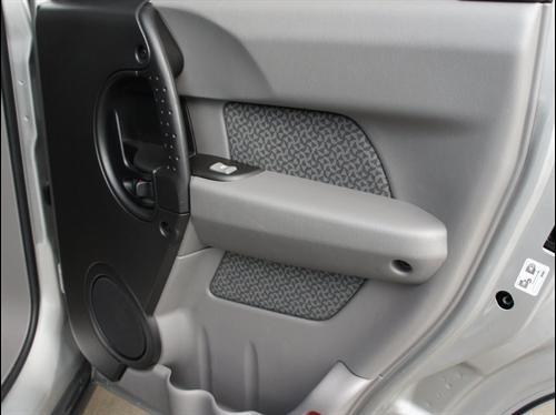 Pontiac Aztek 2005 photo 1