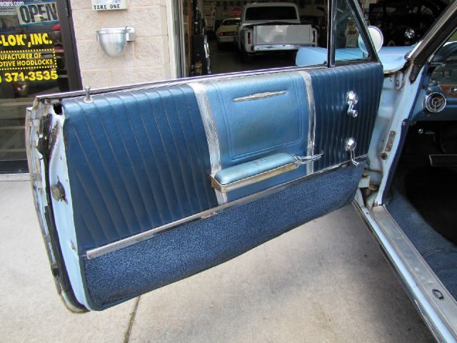 Pontiac Bonneville 1963 photo 7