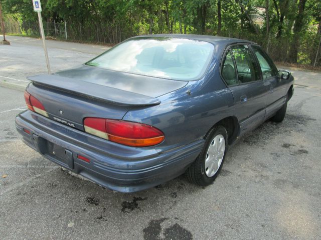 Pontiac Bonneville 1994 photo 12