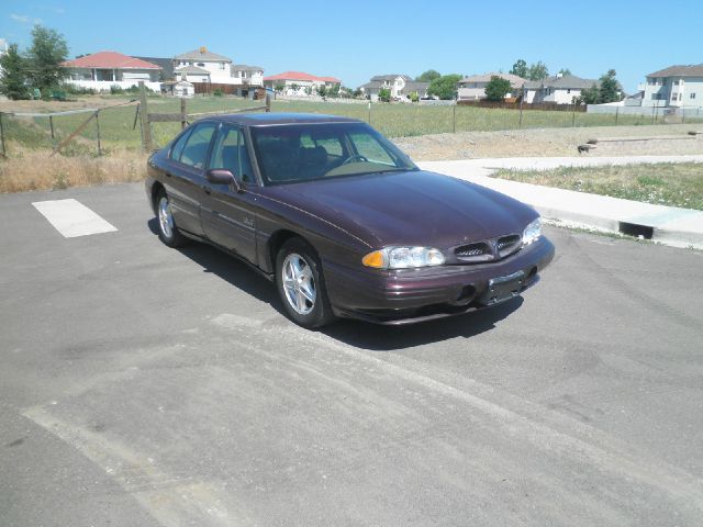 Pontiac Bonneville 1998 photo 4