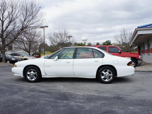 Pontiac Bonneville 1999 photo 5