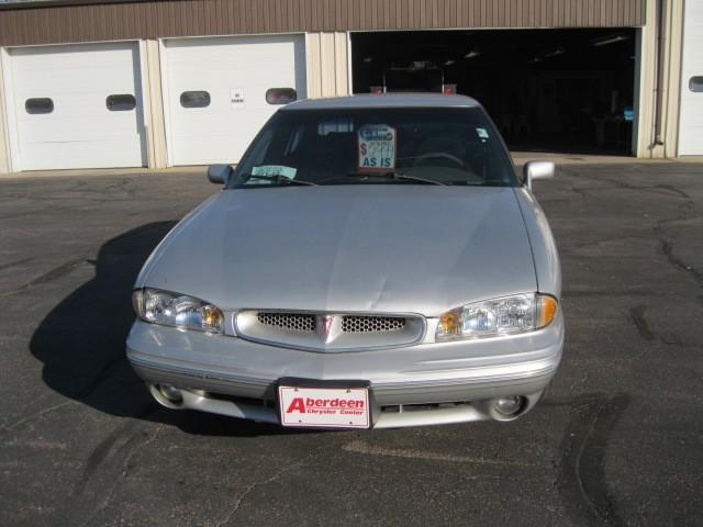 Pontiac Bonneville 1999 photo 4