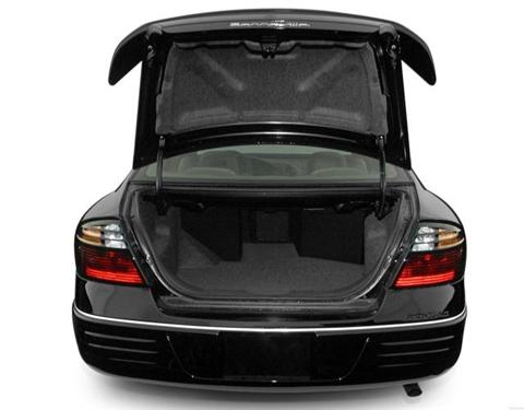 Pontiac Bonneville 2000 photo 1