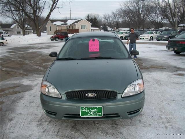 Pontiac Bonneville 2000 photo 1