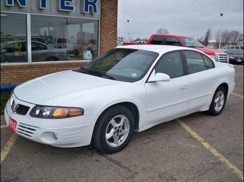 Pontiac Bonneville 2000 photo 1