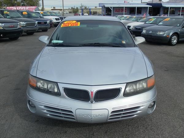 Pontiac Bonneville 2000 photo 1