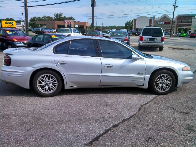 Pontiac Bonneville 45 Sedan