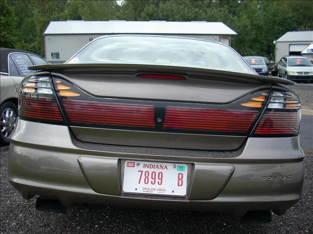 Pontiac Bonneville 2000 photo 3