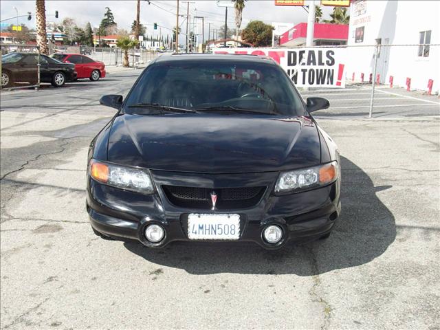 Pontiac Bonneville 2000 photo 1