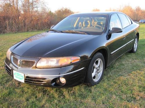 Pontiac Bonneville 2000 photo 1