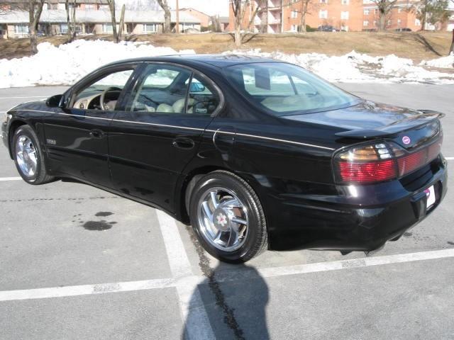 Pontiac Bonneville 2000 photo 3